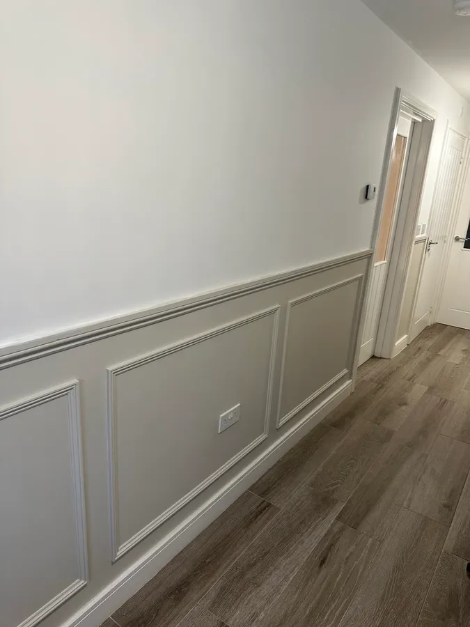 Shaker style wall panelling in hallway